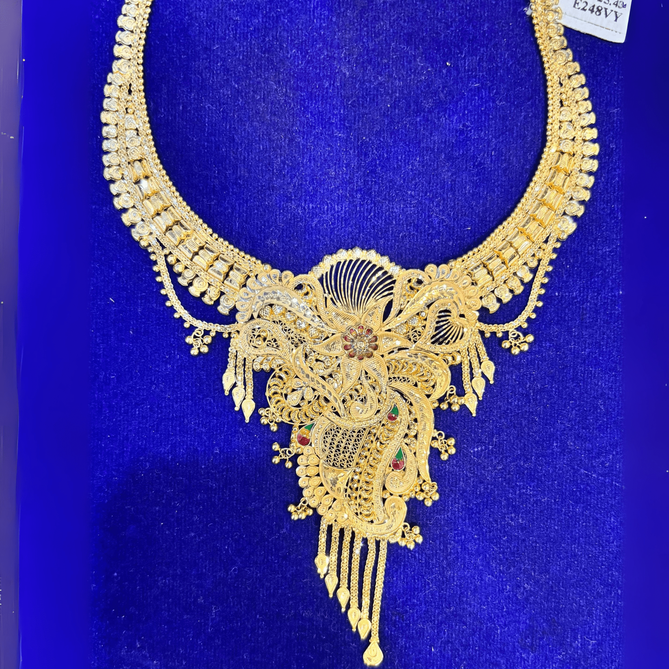 Royal Heritage Filigree Gold Necklace Set